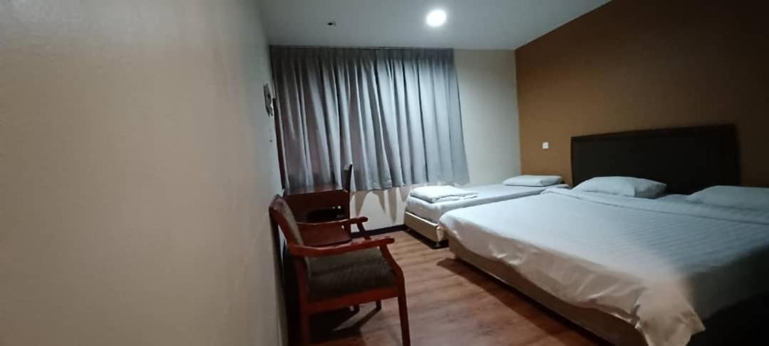 Hotel Sadong88 Kota Kinabalu Exterior photo