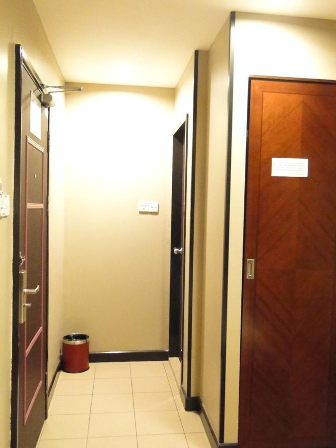 Hotel Sadong88 Kota Kinabalu Exterior photo